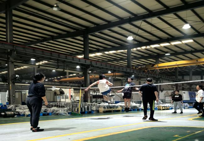 “棋”心協力“毽”康發展主軸部黨支部聯合工會開展象棋、毽球比賽活動